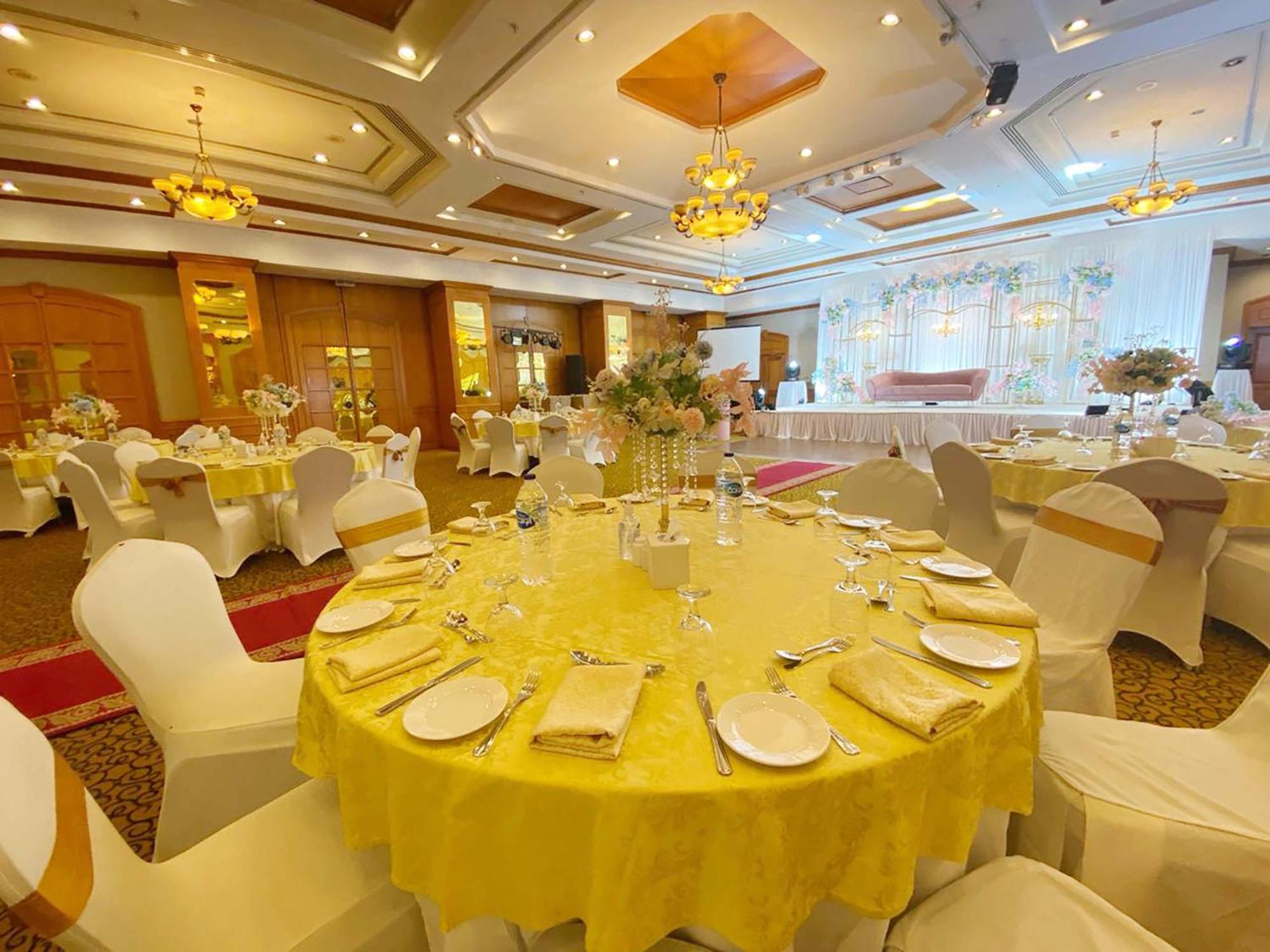 Knight Castle Hotel - Formerly Known As Carlton Palace Hotel Dubai Eksteriør bilde